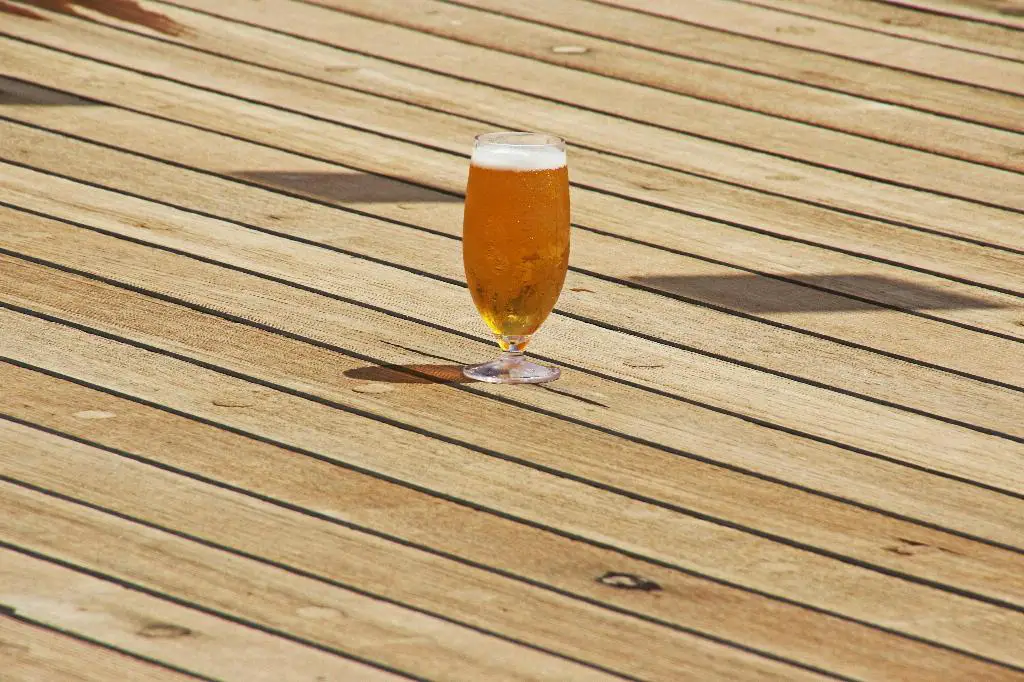 What Does Warsteiner Pilsner Taste Like?