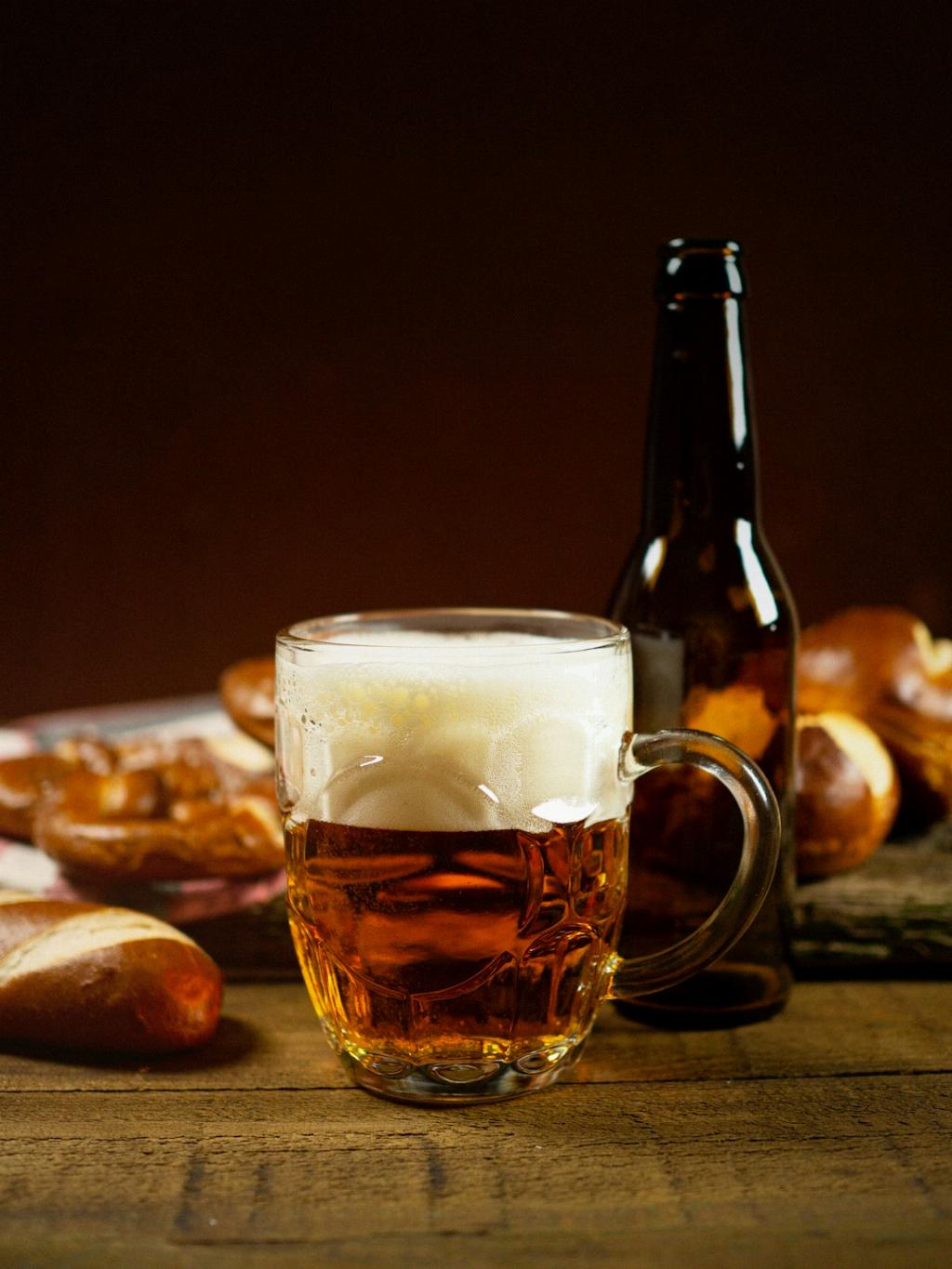 Who Makes Outback Bloomin Blonde Ale?