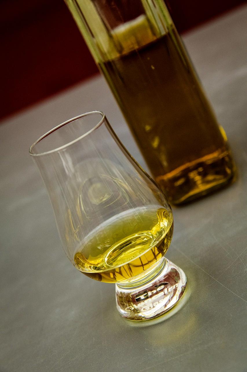 What Bourbon Is Similar To Rabbit Hole?