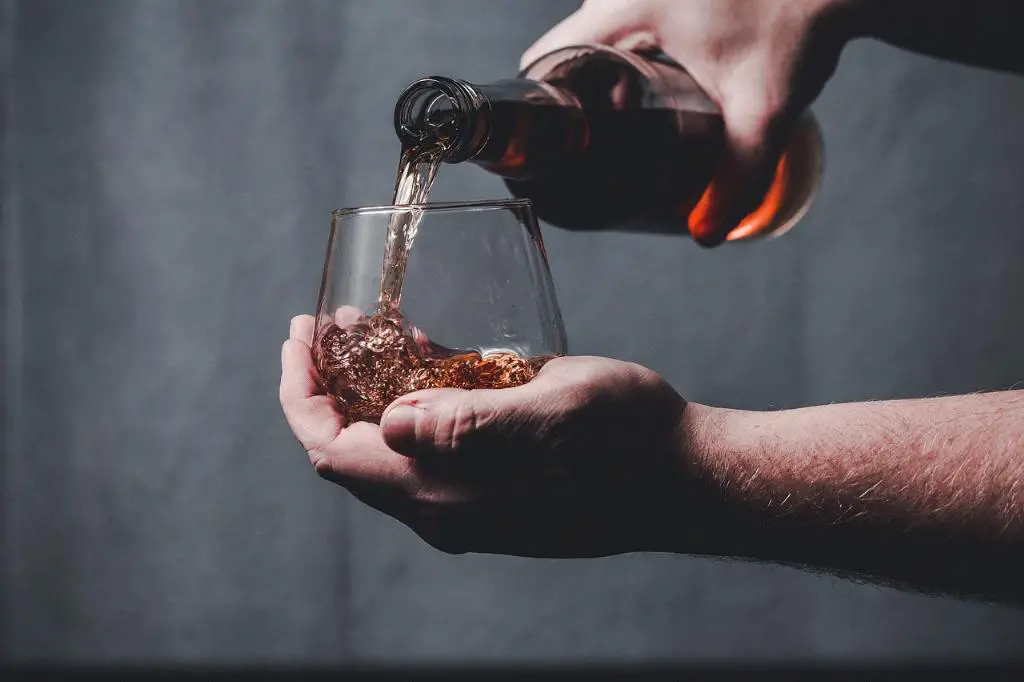 Can You Mix 2 Bourbons Together?