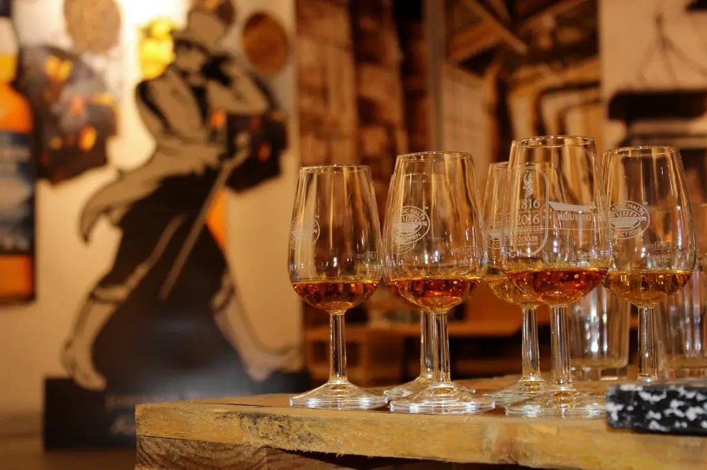 What Is The Difference Between Four Roses And Four Roses Small Batch?
