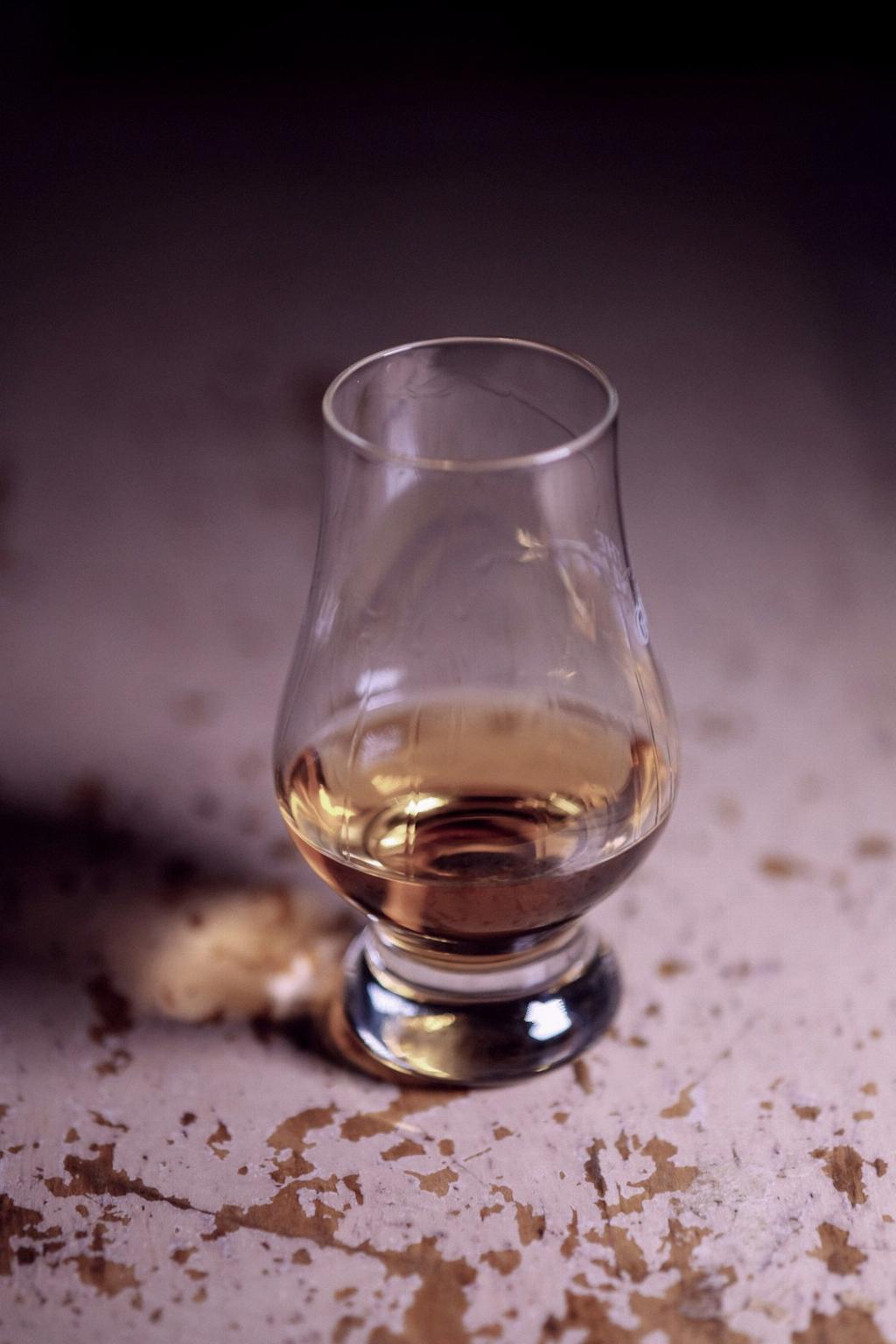 Who Makes Field Of Dreams Bourbon?