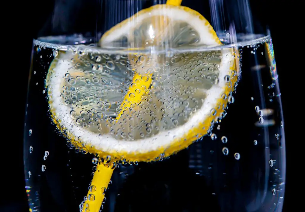 Is Gin An Acid Or Base?