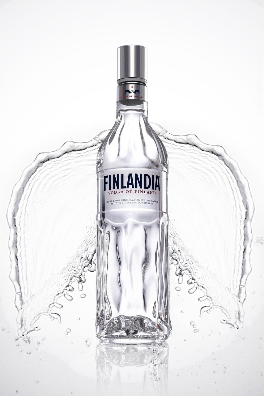 What Alcohol Goes Well With Monster Energy? [2024]