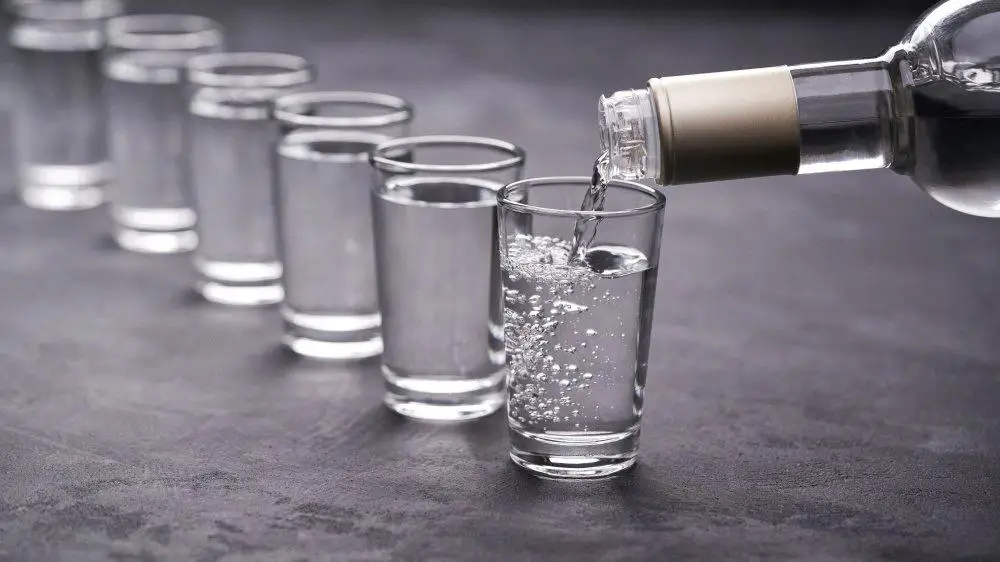 What Are Good Healthy Mixers For Vodka?