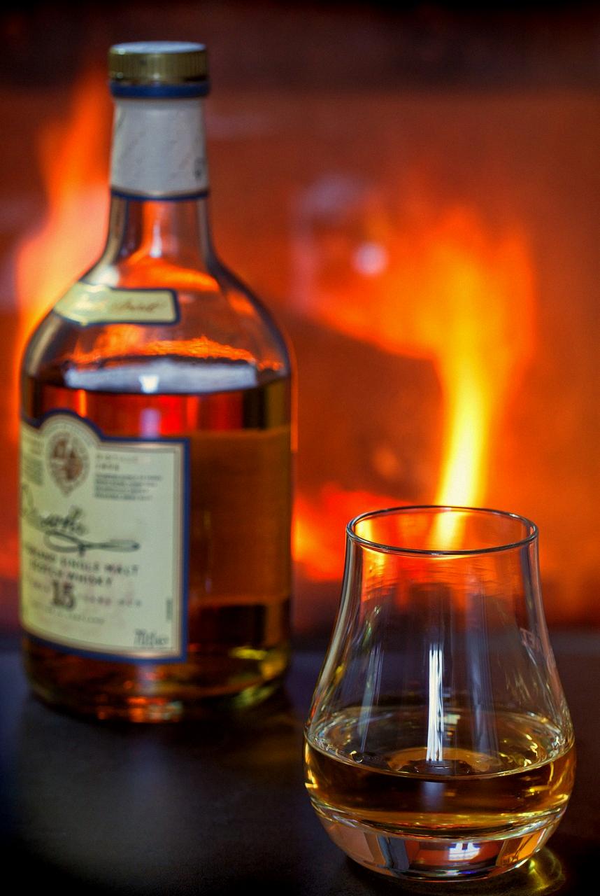 Does Fireball Cinnamon Whiskey Have Sugar In It?