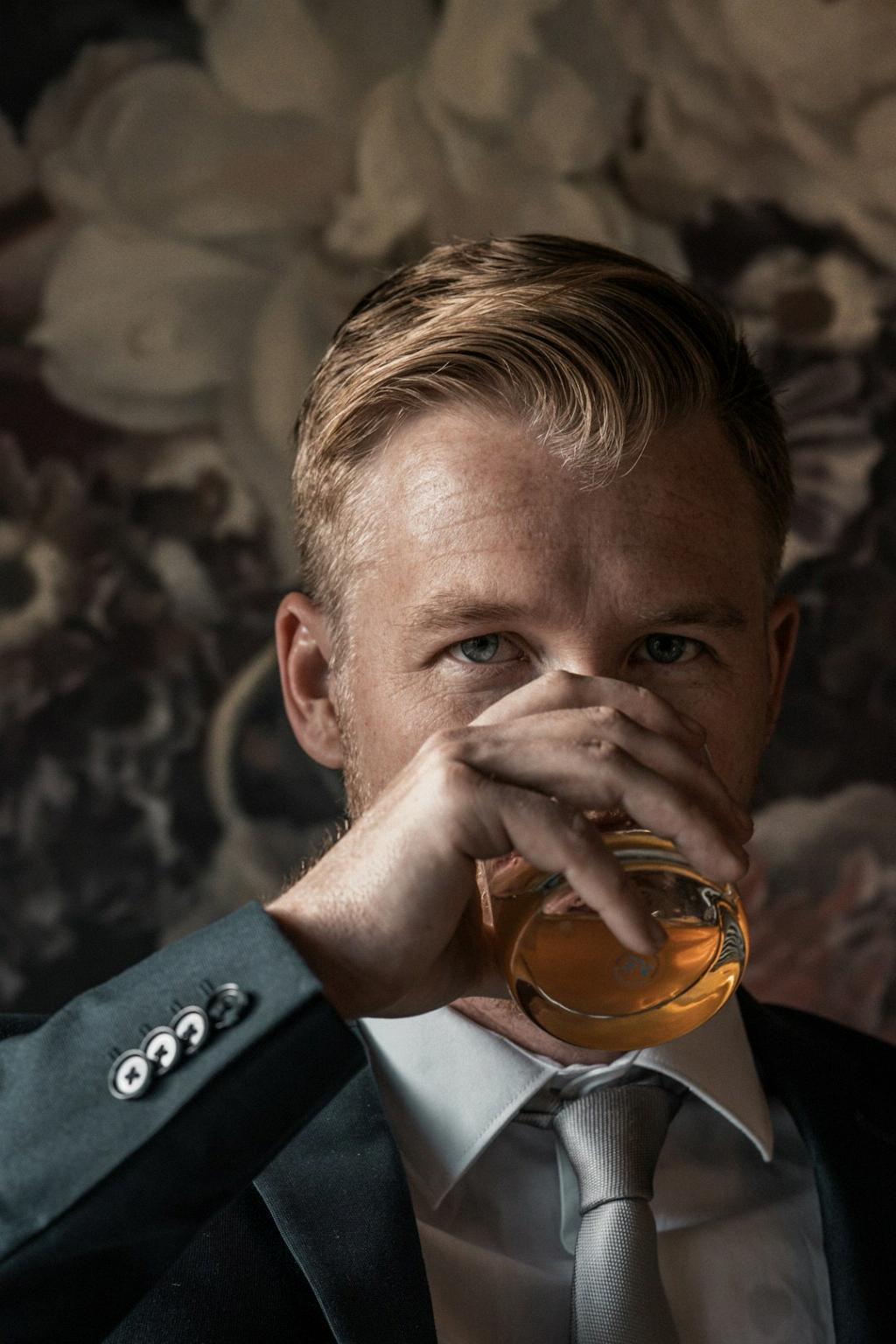 What Alcohol Goes Well With Whiskey?
