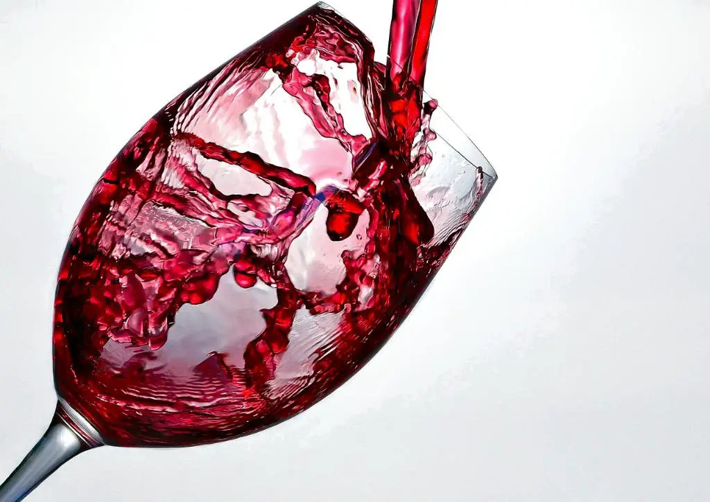 What Size Wine Bottle Can You Bring On Royal Caribbean Cruise?