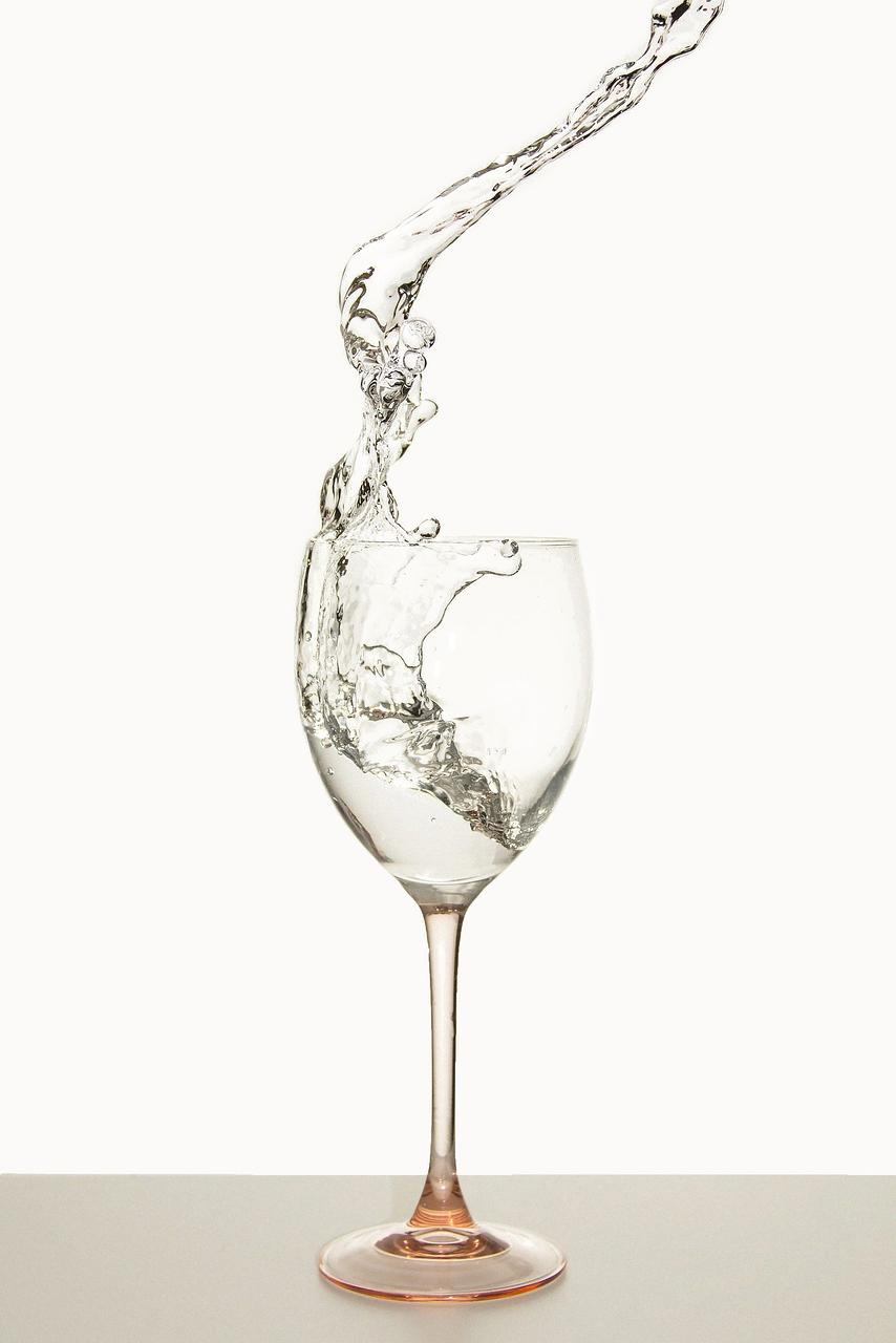 How Much Wine Is A Normal Pour?