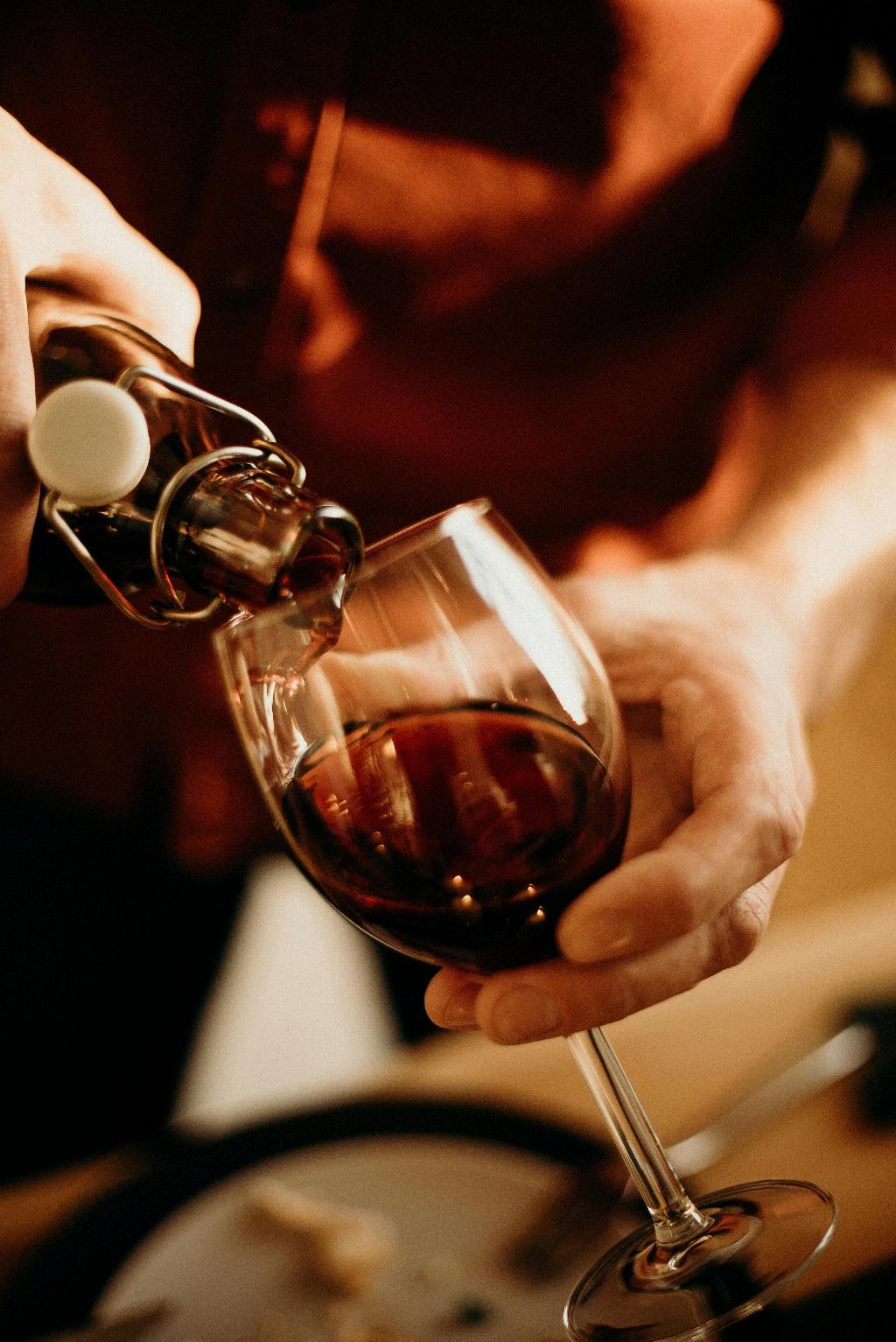 Is There A Non-alcoholic Wine That Actually Tastes Like Wine?
