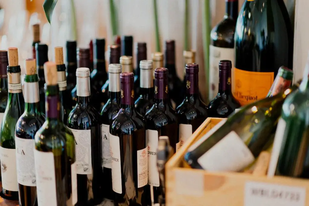 What Are The Parts Of A Wine Glass Called?