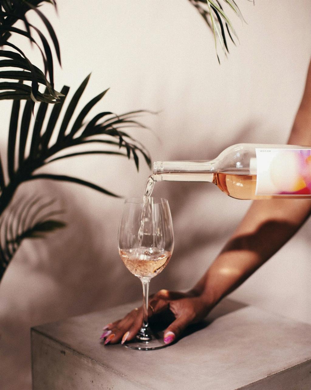 How Long Does Screw Top Wine Last Once Opened?