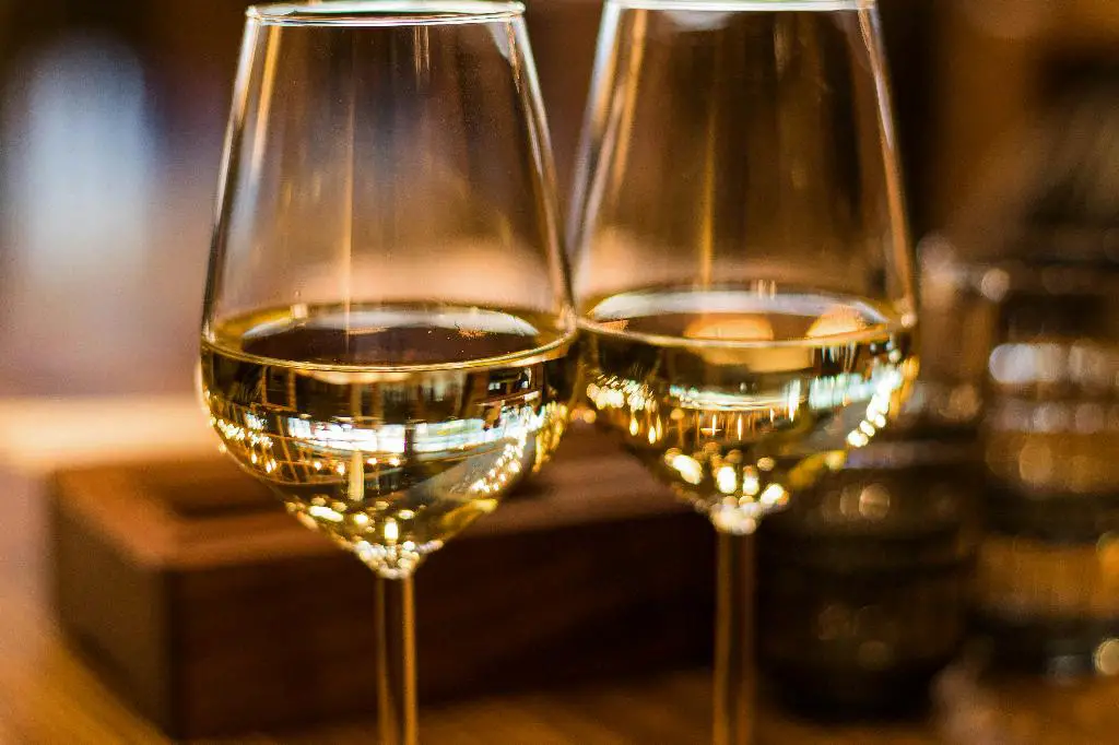 What Is The Difference Between Dry Yeast And Wine Yeast?