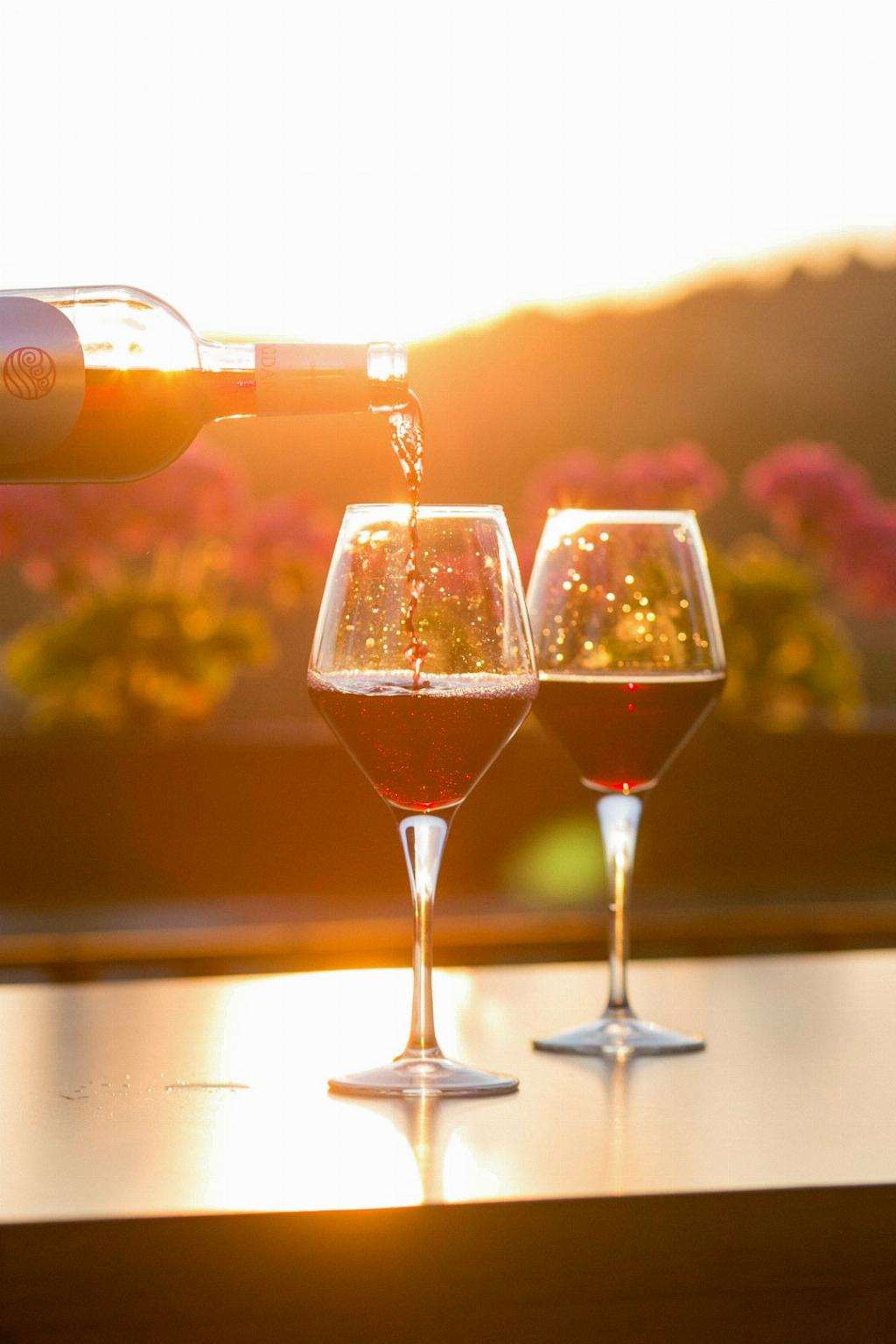 What Is An Unsweet White Wine?