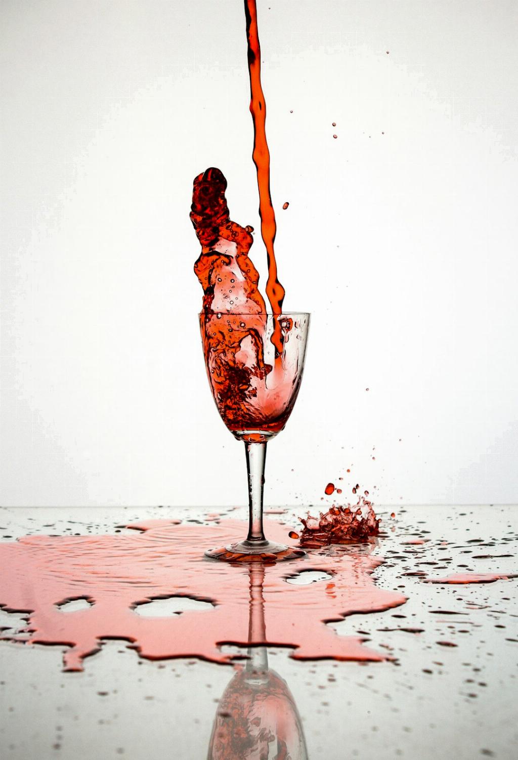 Do You Serve Red Or White Wine With Cheese Board?