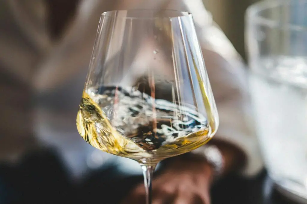 Why Is Blumond Wine Blue?