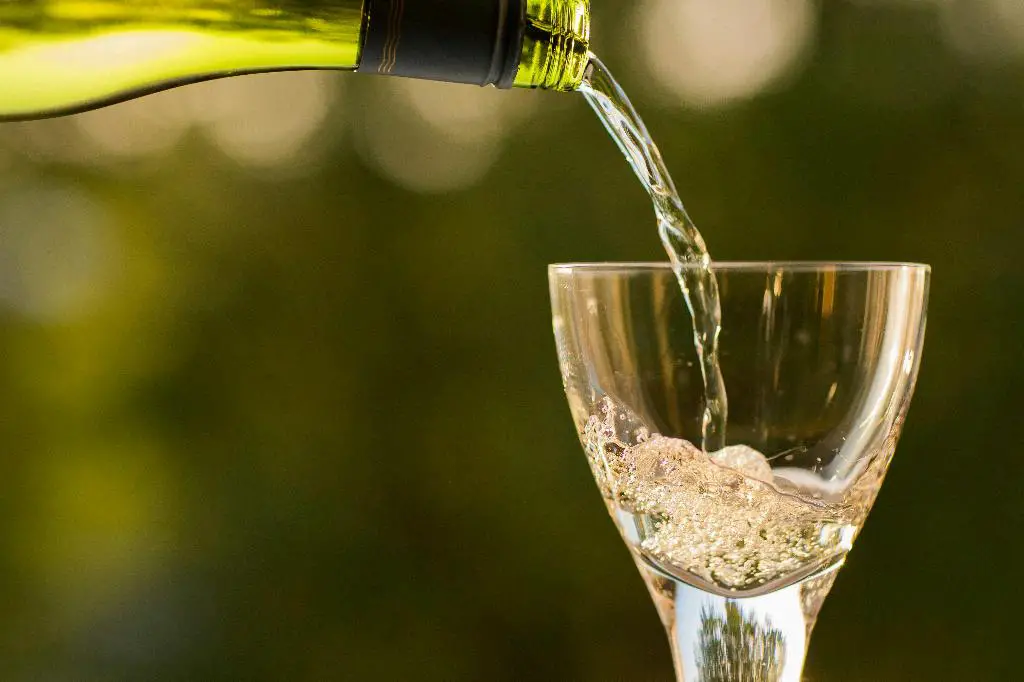 Which Wines Should Not Be Chilled?