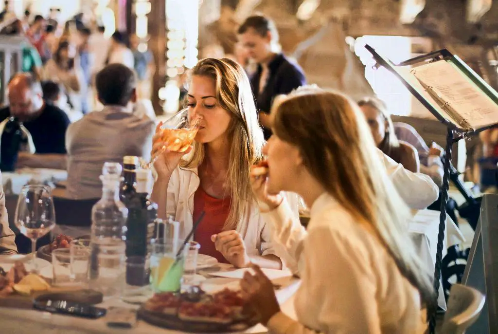 Why Do I Get Hot When I Drink Wine?